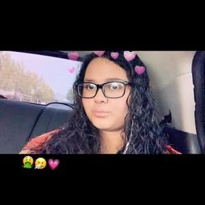 Meet your Posher, Izzy